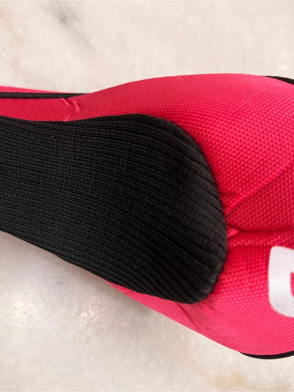 Strata hot pink Golf Club Headcover – Driver- Callaway Golf